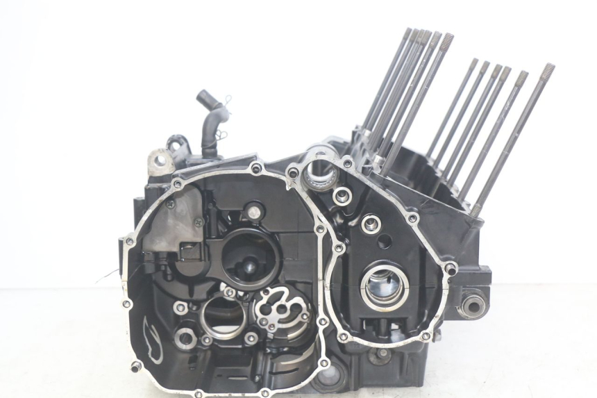 photo de ENGINE BOTTOM CASE YAMAHA FZS FAZER 600 (1998 - 2001) - Fixing points details
