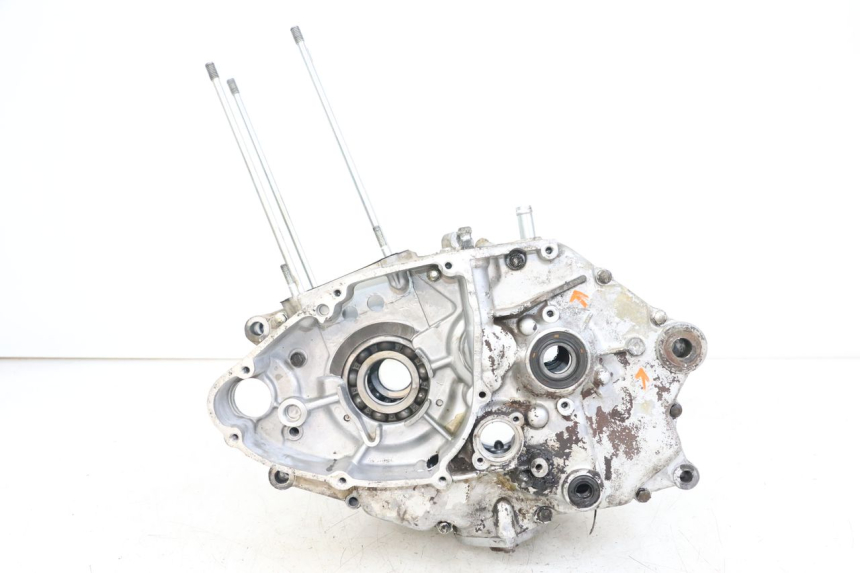 photo de ENGINE CRANKCASE HYOSUNG GF 125 (2001 - 2005) - Main view