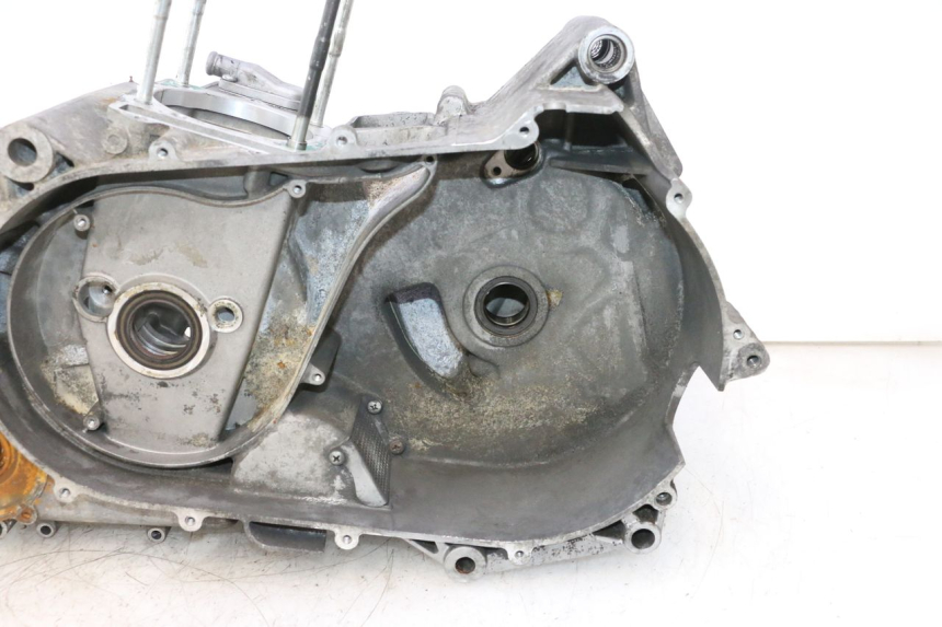 photo de ENGINE CRANKCASE GILERA GP 800 (2007 - 2013) - Surface and material condition