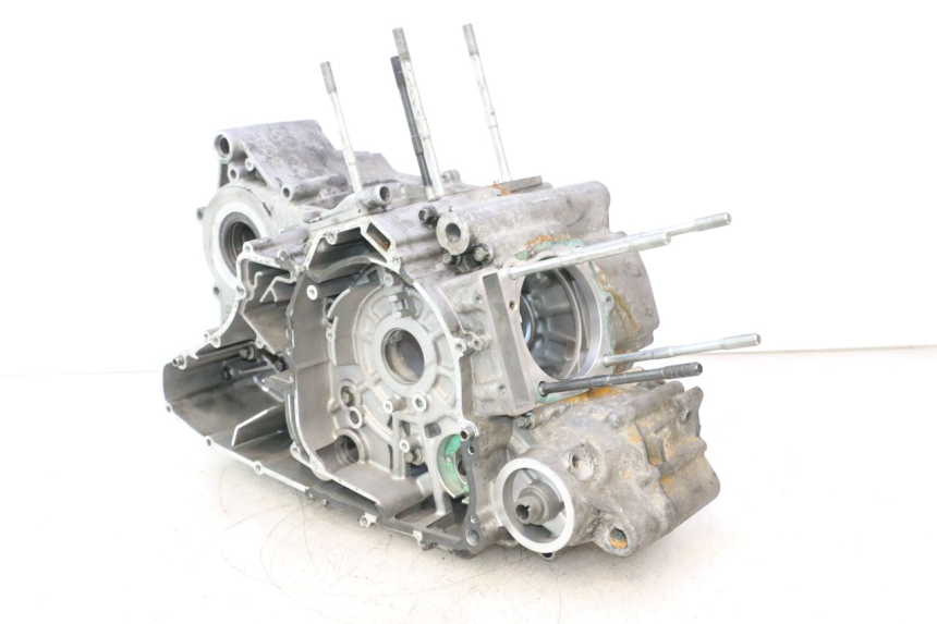 photo de ENGINE CRANKCASE GILERA GP 800 (2007 - 2013) - Checked used part