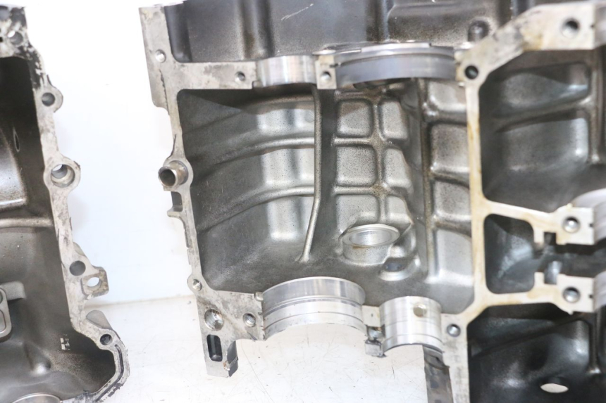 photo de ENGINE CRANKCASE SUZUKI GS GSE 500 (2001 - 2003) - Used quality zoom