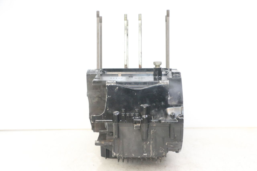 photo de ENGINE CRANKCASE SUZUKI GS GSE 500 (2001 - 2003) - Zoom on usage condition