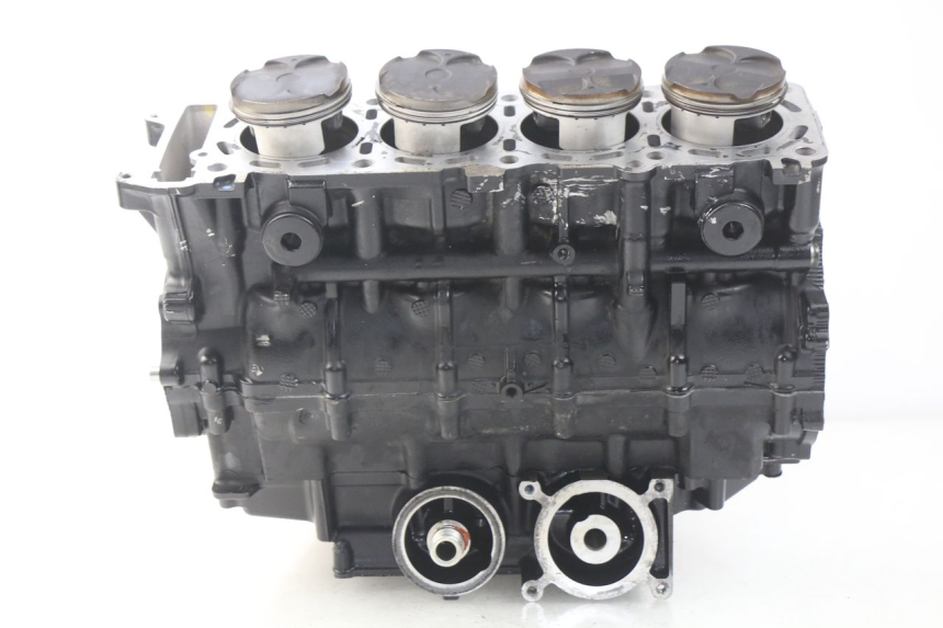 photo de ENGINE CRANKCASE SUZUKI GSR 600 (2005 - 2012) - Additional view of the item