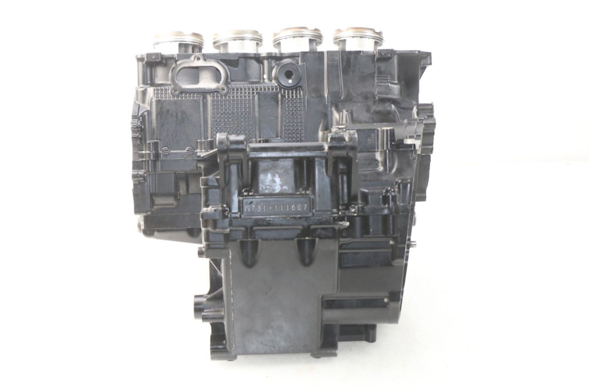 photo de ENGINE CRANKCASE SUZUKI GSR 600 (2005 - 2012) - Alternative perspective