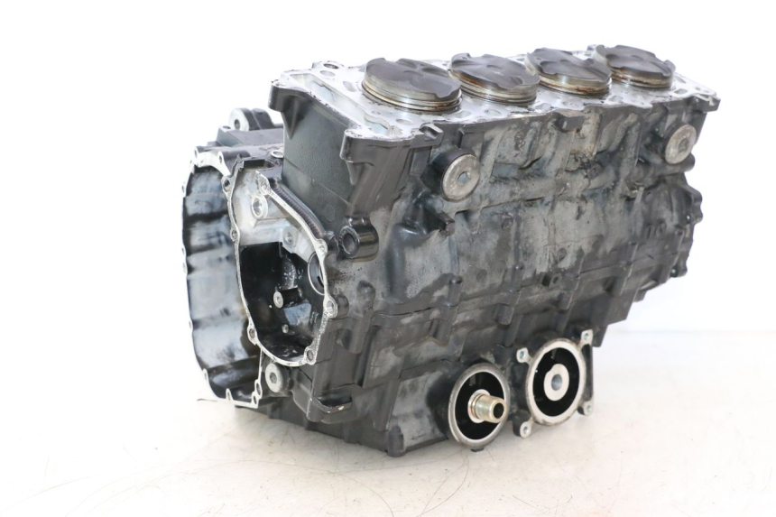 photo de ENGINE CRANKCASE SUZUKI GSR 600 (2005 - 2012) - Component detail