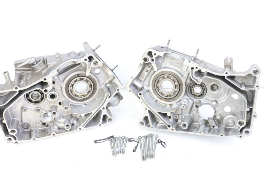 photo de ENGINE CRANKCASE HYOSUNG GTR 125 (2006 - 2008) - Markings and original references