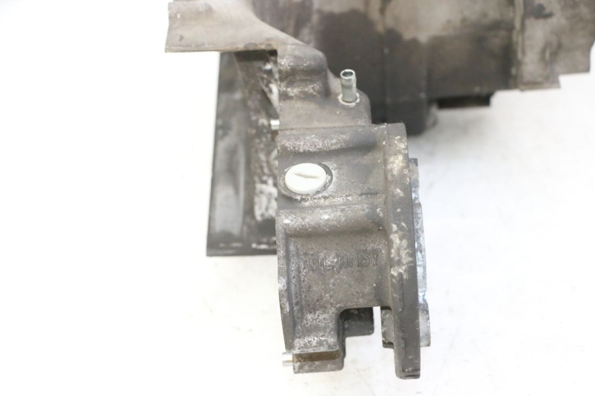 photo de ENGINE CRANKCASE DAELIM HISTORY 125 (2001 - 2002) - Distinctive features