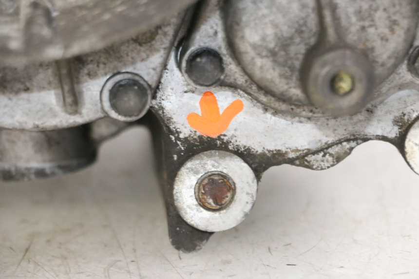 photo de ENGINE CRANKCASE DAELIM HISTORY 125 (2001 - 2002) - Detailed visual inspection