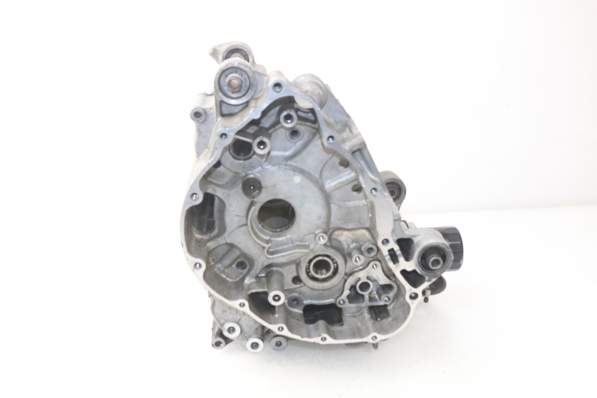 photo de ENGINE CRANKCASE HONDA FJS SILVER WING ABS 600 (2004 - 2007) - Technical close-up