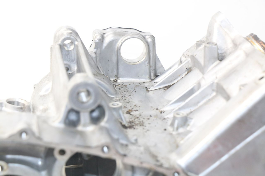 photo de ENGINE CRANKCASE HONDA INTEGRA NC D 750 (2016 - 2018) - Additional view of the item