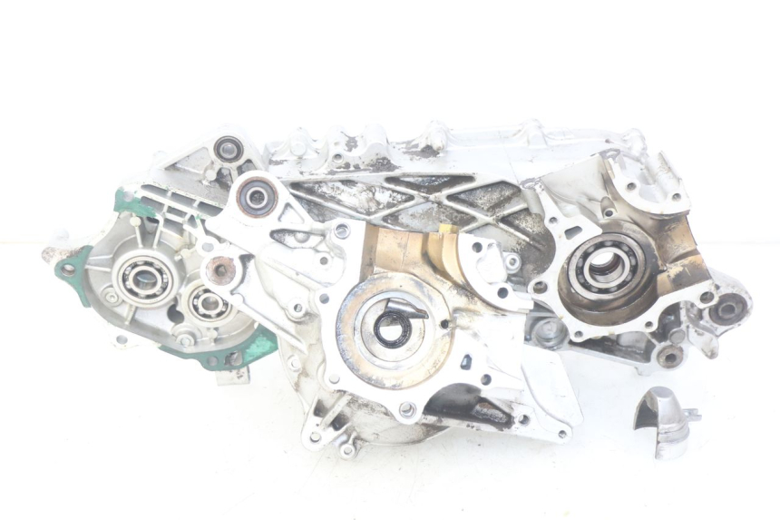 photo de ENGINE LOWER CASING SYM JET EURO X 2T 50 (2003 - 2007) - High-resolution close-up