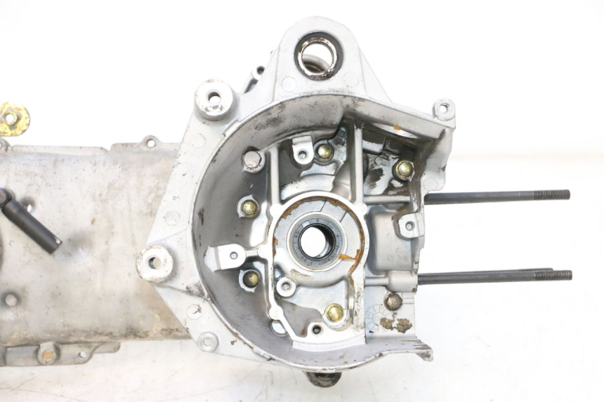 photo de ENGINE CRANKCASE RIDE JUMP 2T 50 (2012 - 2017) - Surface and material condition