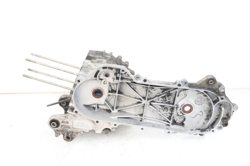 photo de ENGINE LOWER CASING PEUGEOT KISBEE 4T 50 (2018 - 2022) - Main view