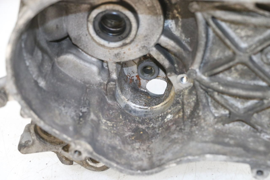 photo de ENGINE LOWER CASING PEUGEOT LUDIX 50 (2008 - 2017) - Surface and material condition