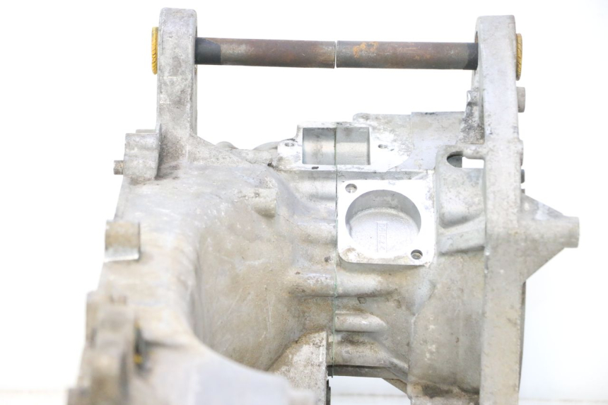 photo de ENGINE LOWER CASING PEUGEOT LUDIX 50 (2005 - 2007) - Component zoom