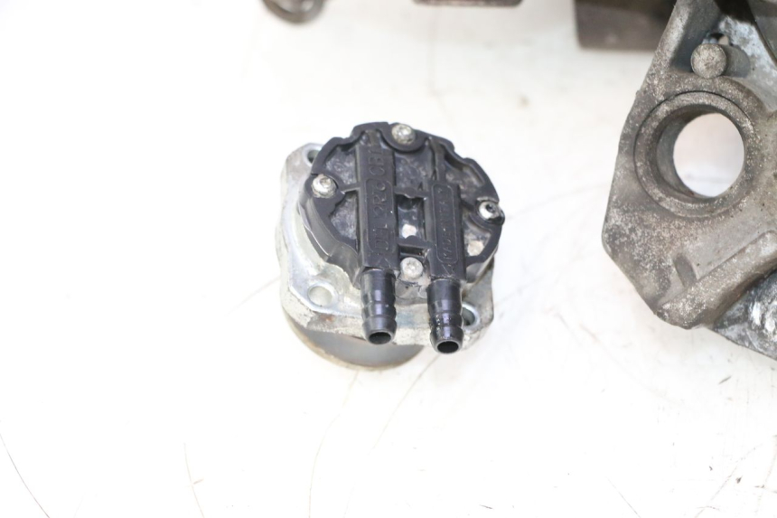 photo de ENGINE CRANKCASE PEUGEOT LUDIX ONE 14P 50 (2004 - 2013) - Alternative angle