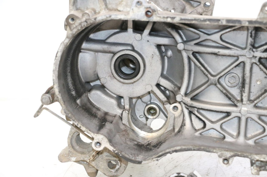photo de ENGINE CRANKCASE PEUGEOT LUDIX ONE 50 (2004 - 2013) - Component zoom
