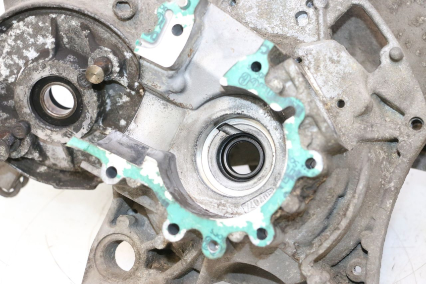 photo de ENGINE CRANKCASE PEUGEOT LUDIX ONE 50 (2004 - 2013) - Alternative perspective