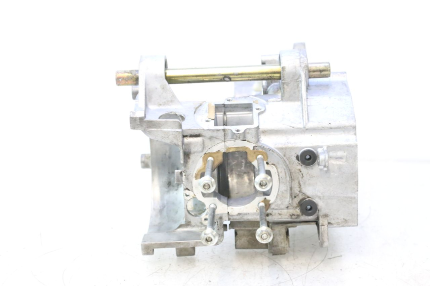 photo de ENGINE CRANKCASE MBK MACH G AC 50 (2002 - 2014) - Detailed visual inspection