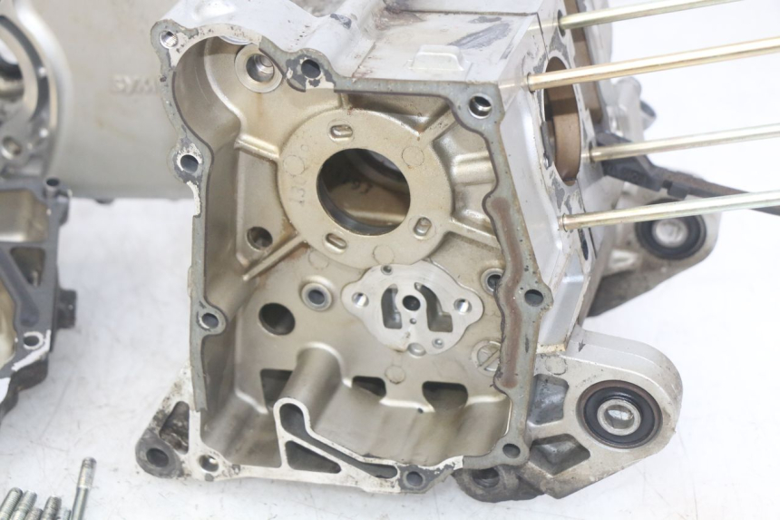 photo de ENGINE LOWER CASING SYM MIO 50 (2011 - 2017) - Supplementary product photo