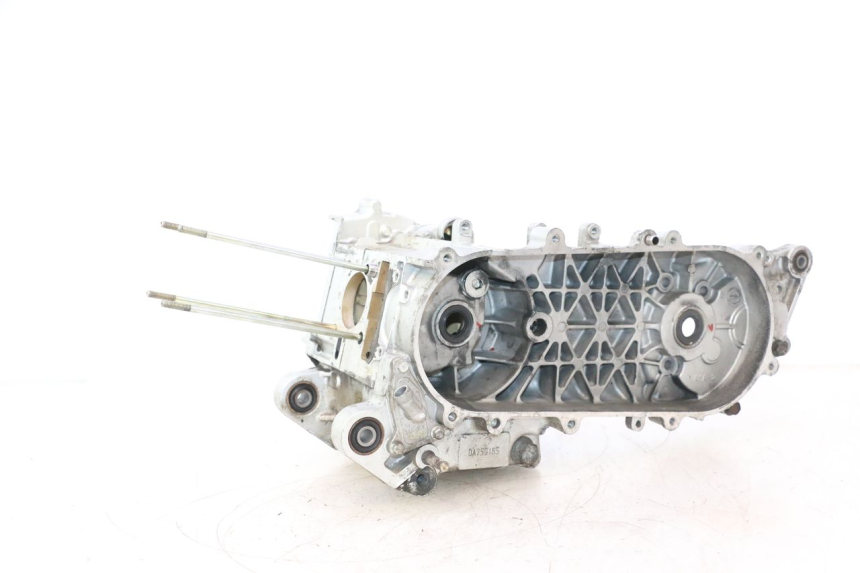 photo de ENGINE CRANKCASE SYM MIO 50 (2005 - 2010) - Zoom on usage condition