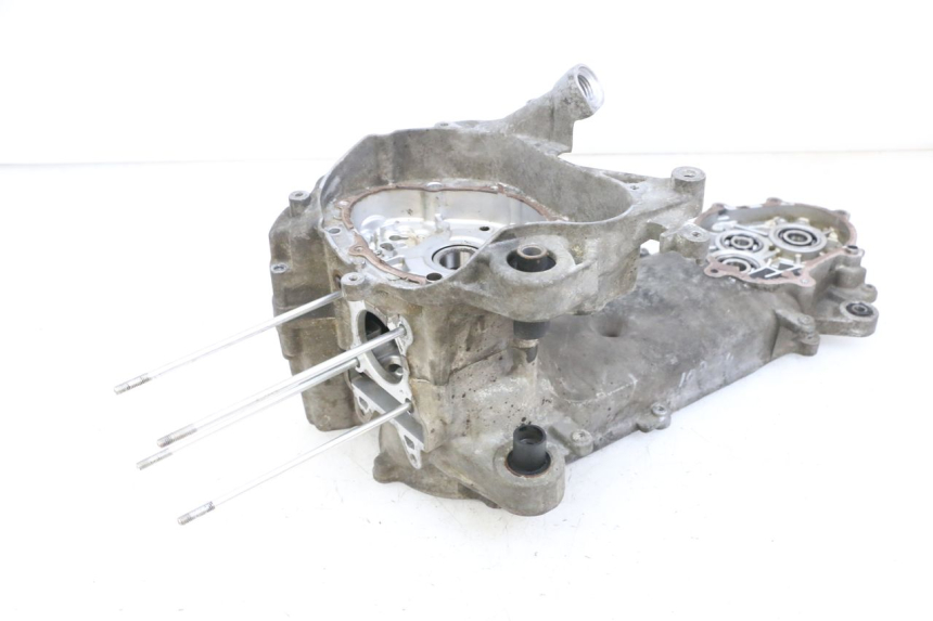 photo de ENGINE CRANKCASE YAMAHA NEOS NEO'S 4T 50 (2008 - 2016) - Alternative perspective