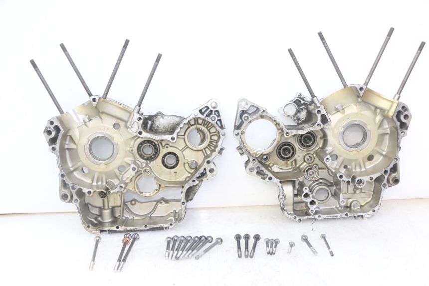 photo de ENGINE CRANKCASE HONDA NTV DEAUVILLE ABS 700 (2007 - 2016) - Component detail