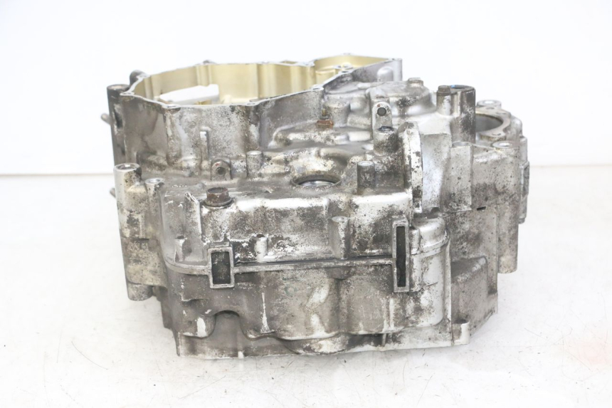 photo de ENGINE CRANKCASE HONDA NTV DEAUVILLE ABS 700 (2007 - 2016) - Alternative perspective