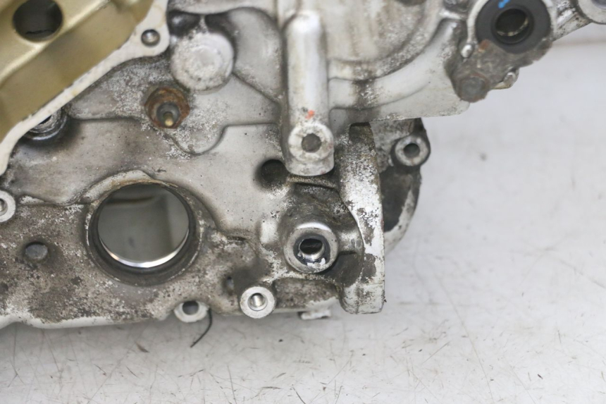 photo de ENGINE CRANKCASE HONDA NTV DEAUVILLE ABS 700 (2007 - 2016) - Product overview