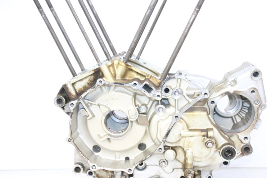 photo de ENGINE CRANKCASE HONDA NTV DEAUVILLE 650 (2001 - 2006) - Fixing points details