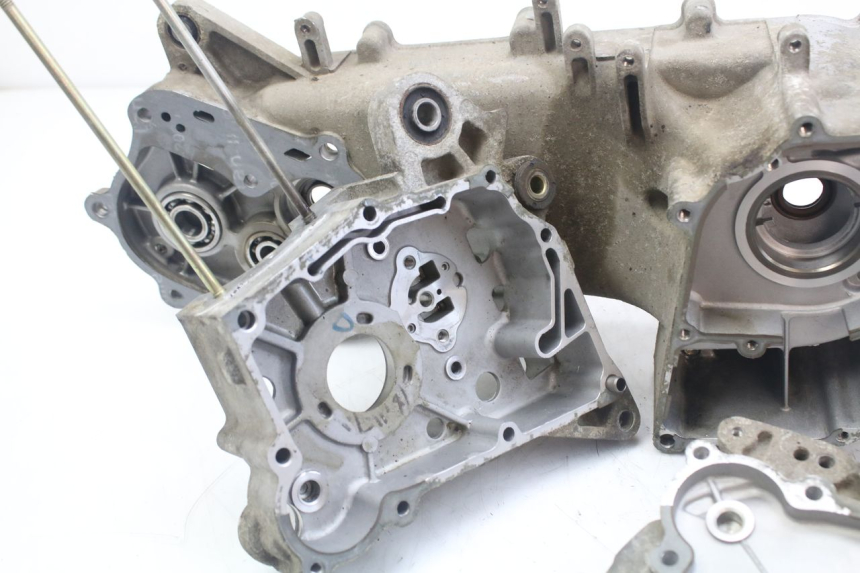 photo de ENGINE BOTTOM CASE SYM ORBIT 2 4T 50 (2018 - 2022) - Distinctive features