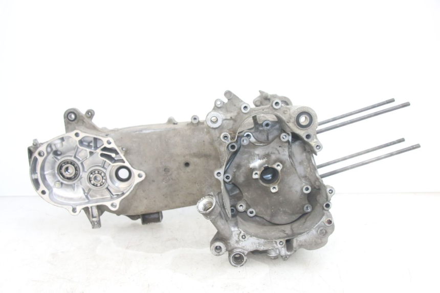 photo de ENGINE BOTTOM CASE HONDA PCX (JF28) 125 (2009 - 2011) - Detailed visual inspection