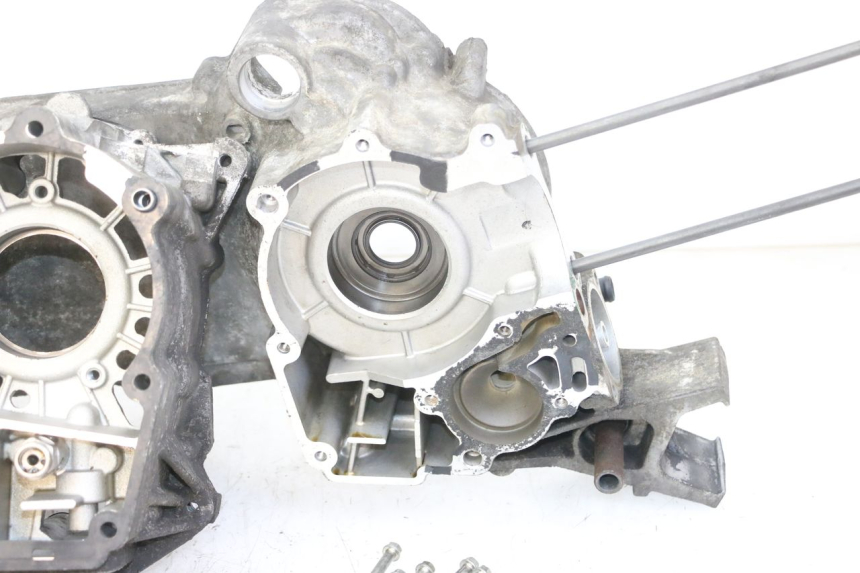 photo de ENGINE CRANKCASE PEUGEOT SATELIS 125 (2013 - 2018) - Supplementary product photo