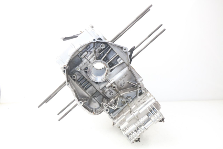 photo de ENGINE CRANKCASE BMW R GS 1150 (1999 - 2004) - Additional view of the item