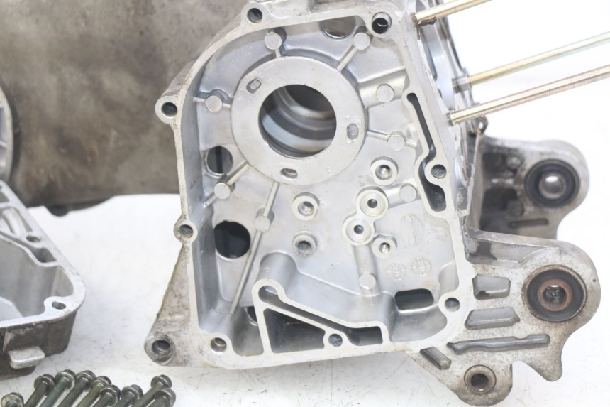 photo de ENGINE LOWER CASING TNT MOTOR ROMA 10' 4T 50 (2019 - 2022) - Detailed visual inspection