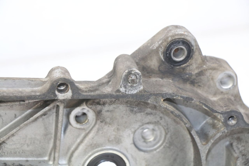 photo de ENGINE LOWER CASING TNT MOTOR ROMA 10' 4T 50 (2019 - 2022) - Surface and material condition