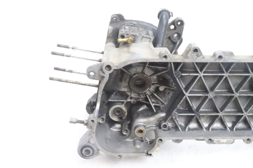 photo de ENGINE CRANKCASE GILERA RUNNER SP 50 (2002 - 2004) - Surface and material condition