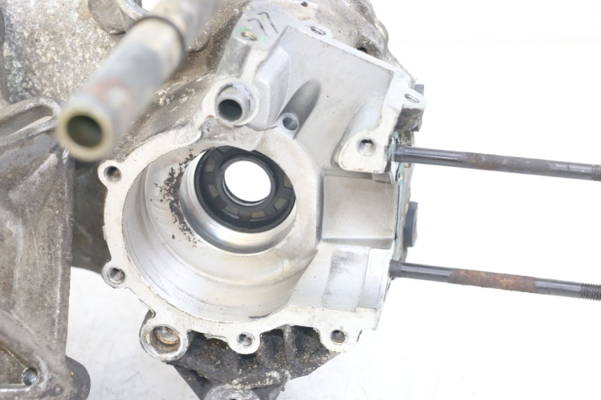 photo de ENGINE LOWER CRANKCASE KEEWAY RY6 2T 50 (2011 - 2019) - Focus on structure