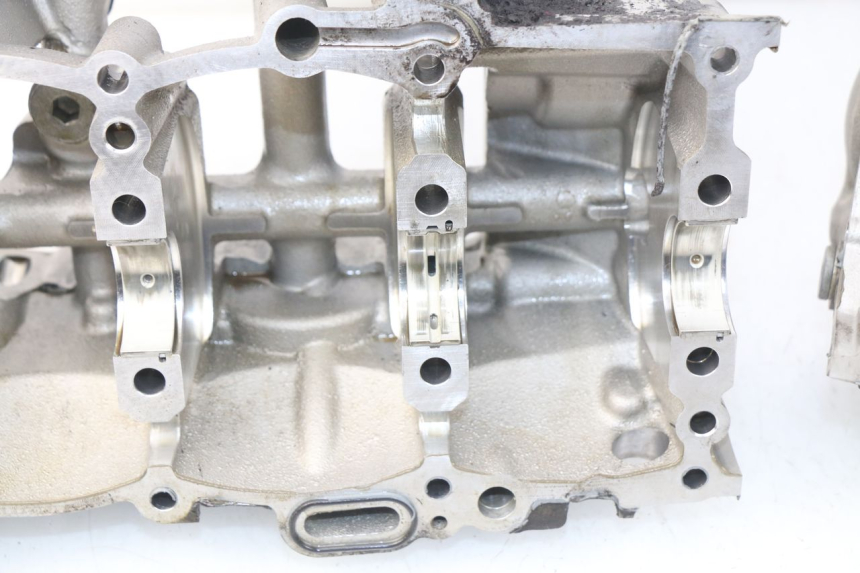 photo de ENGINE CRANKCASE BMW S RR ABS S1000RR 1000 (2009 - 2011) - Product overview