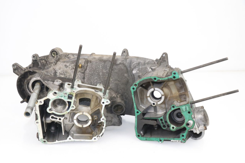 photo de ENGINE CRANKCASE APRILIA SCARABEO GT 125 (1999 - 2007) - Component detail