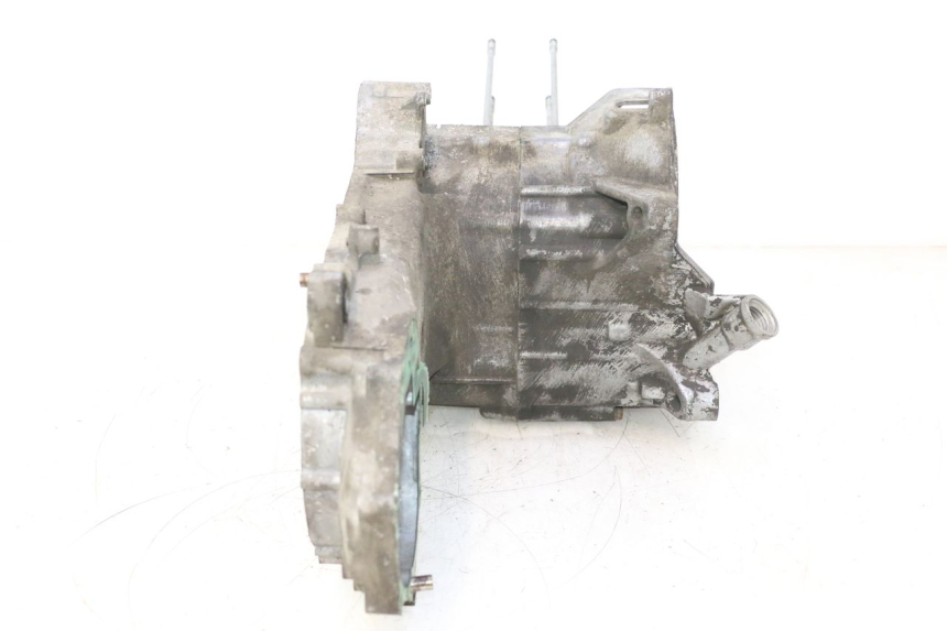 photo de ENGINE CRANKCASE HONDA SCV LEAD 100 (2003 - 2007) - Surface and material condition