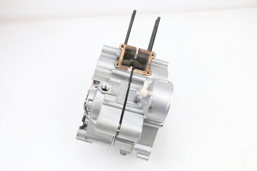 photo de ENGINE CRANKCASE DERBI SENDA SM DRD 50 (2008 - 2013) - Fixing points details