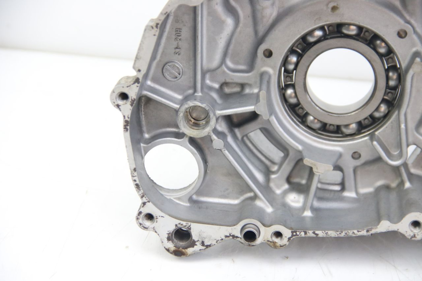 photo de ENGINE LOWER CASING SUZUKI SIXTEEN 125 (2008 - 2010) - Surface and material condition