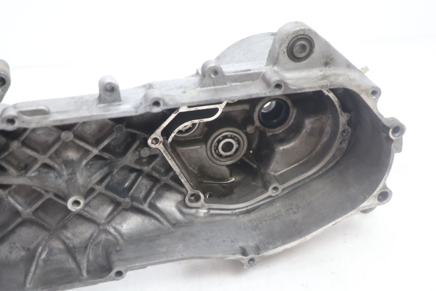 photo de ENGINE CRANKCASE YAMAHA SLIDER 50 (1999 - 2004) - Zoom on usage condition