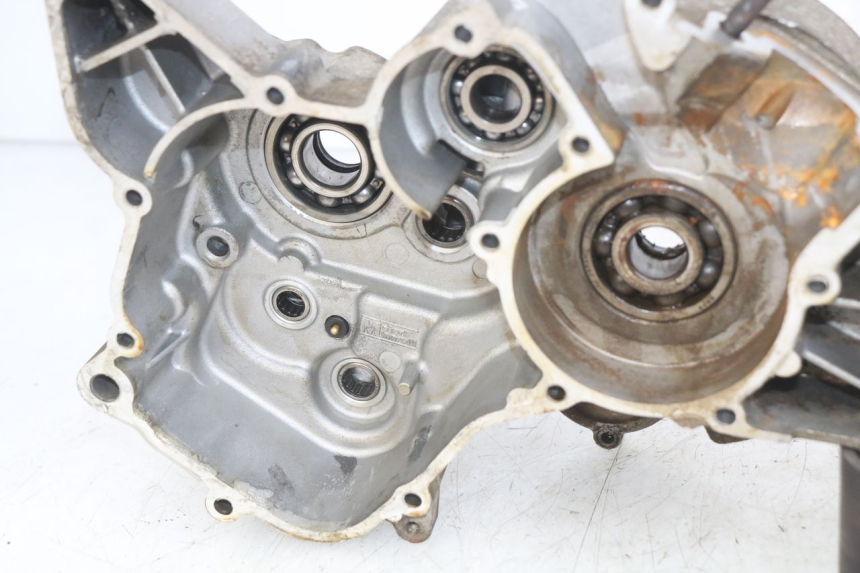 photo de ENGINE BOTTOM CASE SHERCO SM-R 50 (2018 - 2021) - Distinctive features