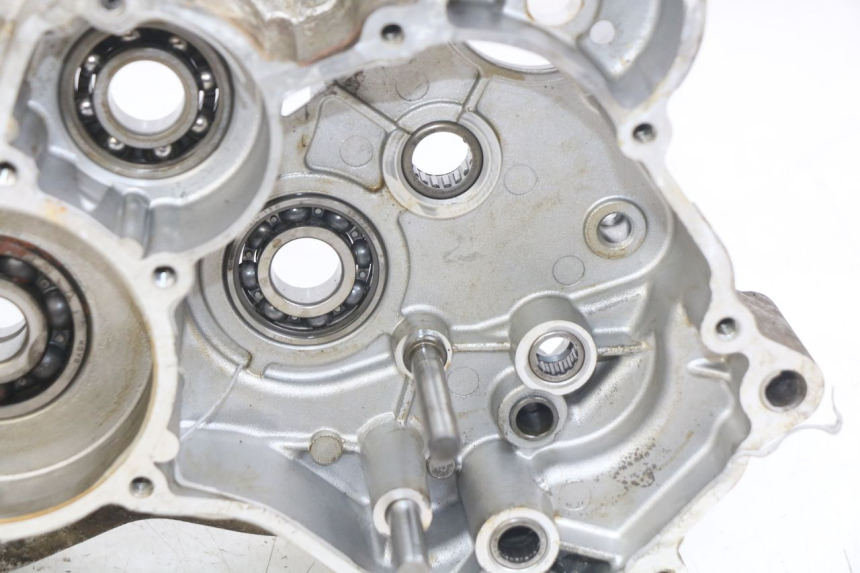 photo de ENGINE BOTTOM CASE SHERCO SM-R 50 (2018 - 2021) - Component zoom