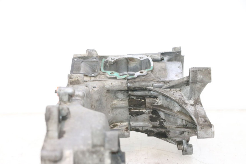 photo de ENGINE LOWER CASING PEUGEOT SPEEDFIGHT LC 50 (1996 - 2002) - Markings and original references