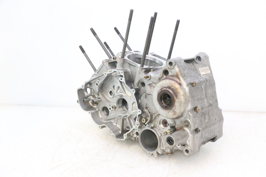 photo de ENGINE CRANKCASE CAN-AM SPYDER RS 1000 (2008 - 2012) - Alternative angle