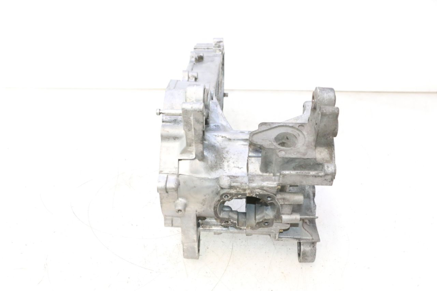 photo de ENGINE CRANKCASE KYMCO SUPER 8 2T 50 (2007 - 2013) - Main view