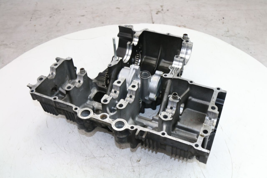 photo de ENGINE CRANKCASE SUZUKI GSF S BANDIT ABS 650 (2005 - 2006) - Markings and original references